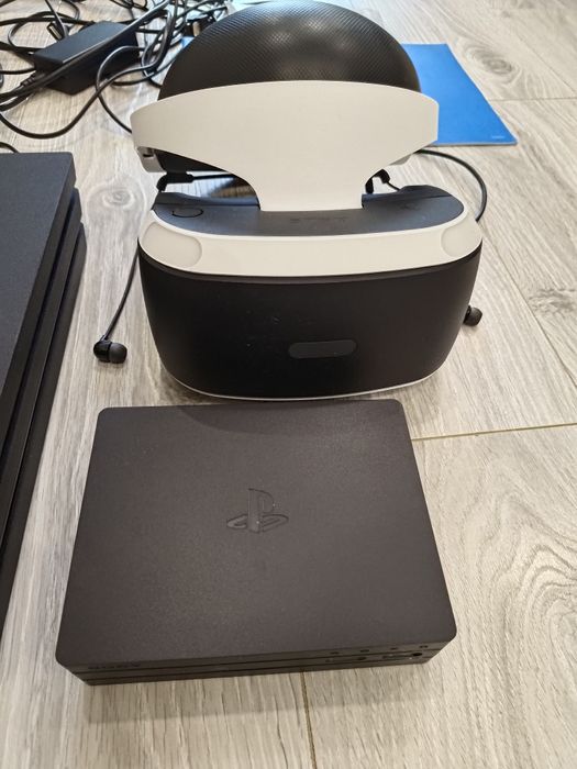 Ігрова приставка Sony PlayStation 4 pro + VR комплект