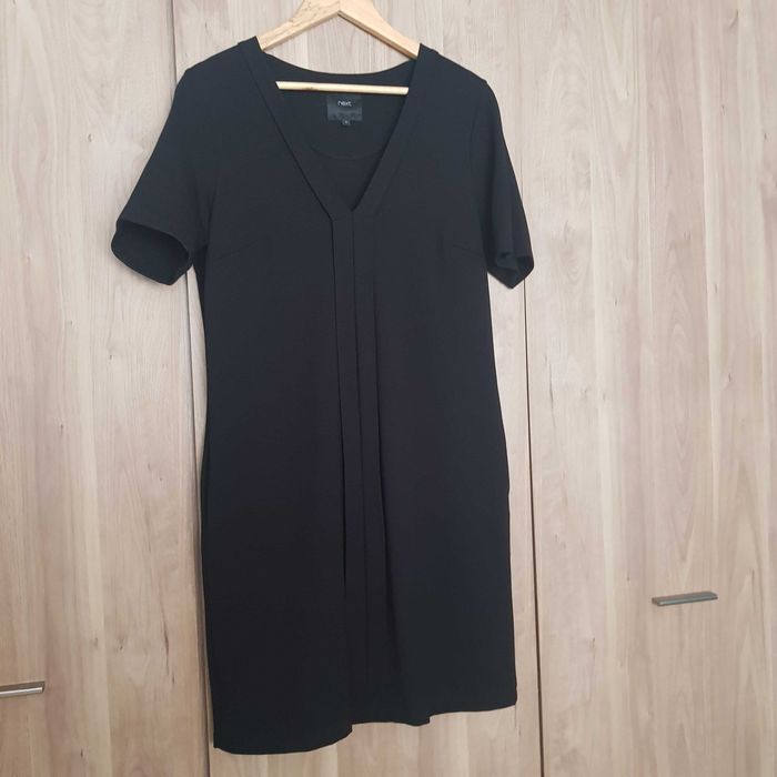 Czarna sukienka Next