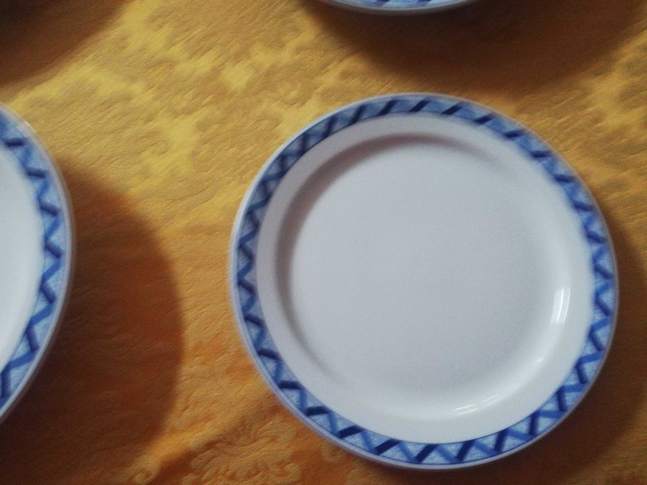 Serviço de jantar, fabrico Porcelanas SPAL