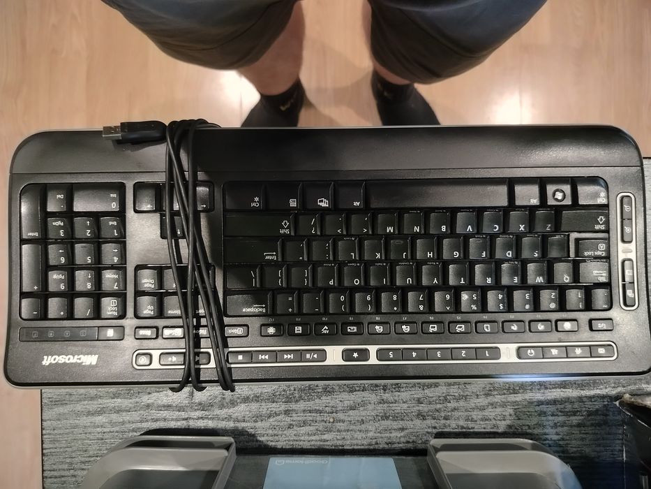 Klawiatury, mysz, kontrolery do PC