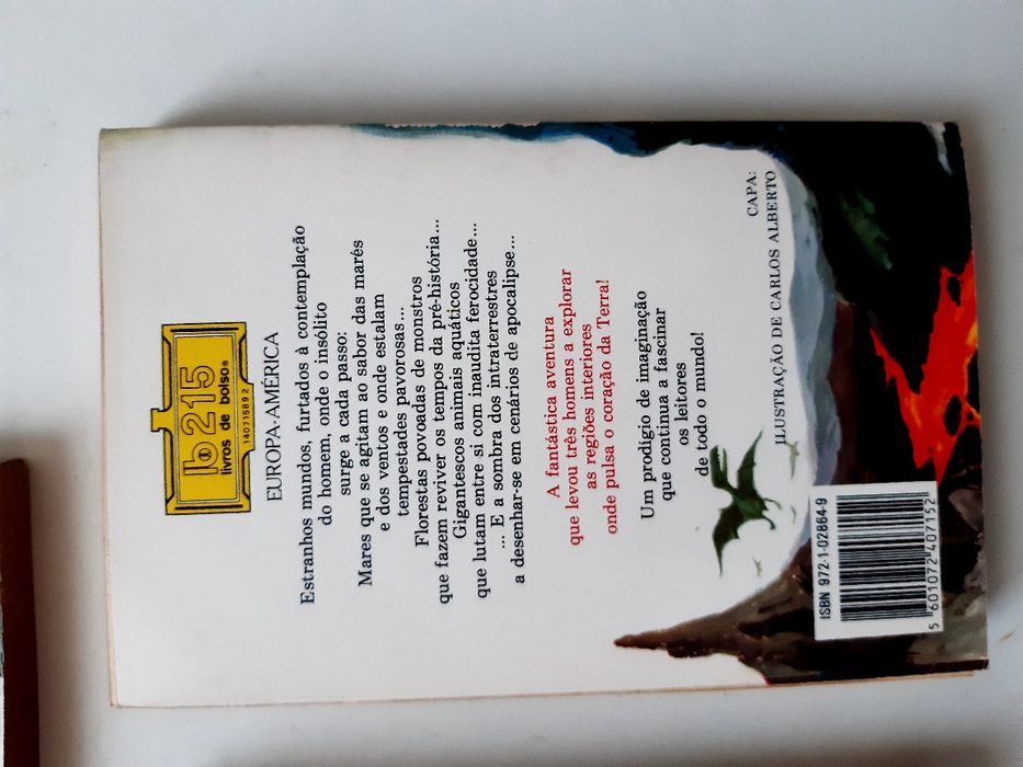 Livros colecção Júlio Verne Um capitão de quinze anos"