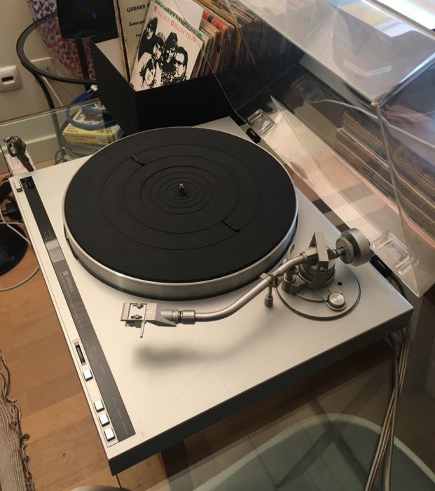 Optonica (SHARP) RP-105 - gira discos vintage automático