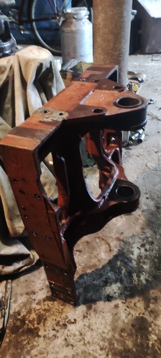 Передній  брусна мтз ланжерон, лобовина