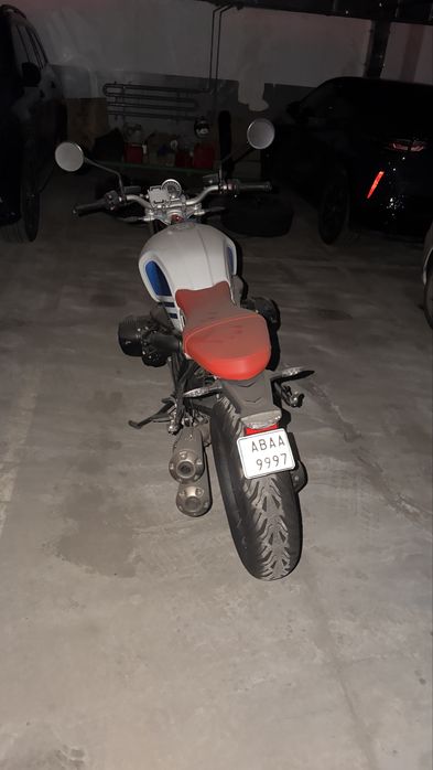 BMW R nineT в вдеальному стані