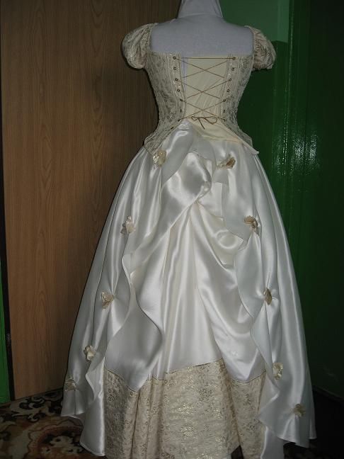 Suknia ślubna. Kremowo-złota, piękny tył r.36/38