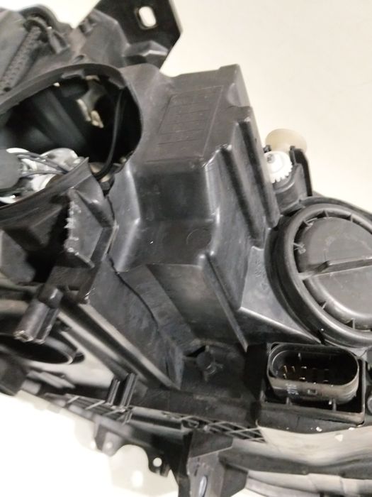 Farol Mercedes w176 classe A otica 2013