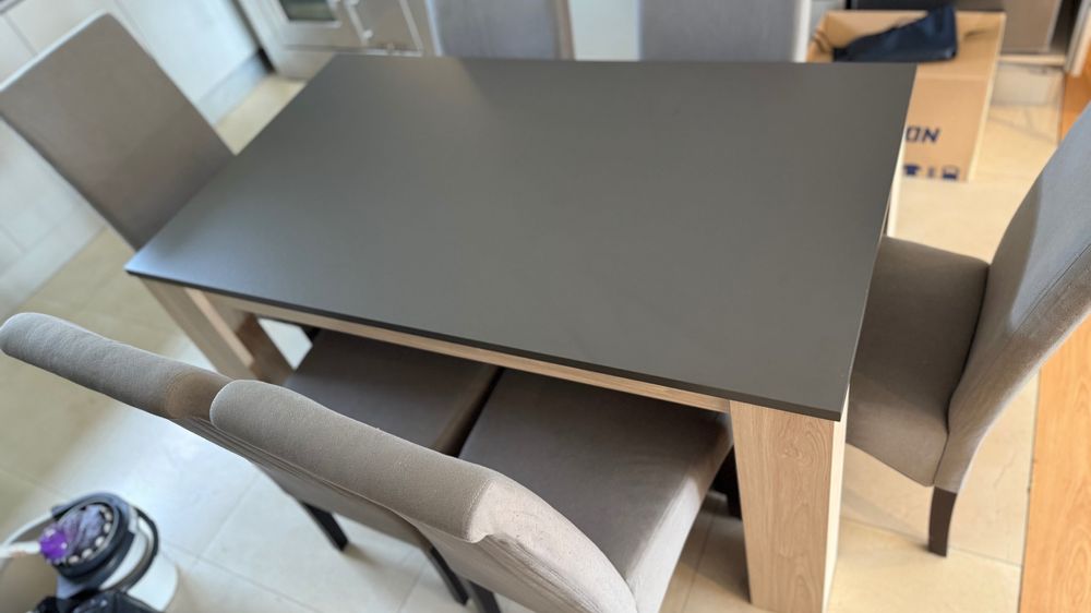 Mesa + 6 cadeiras estilo moderno