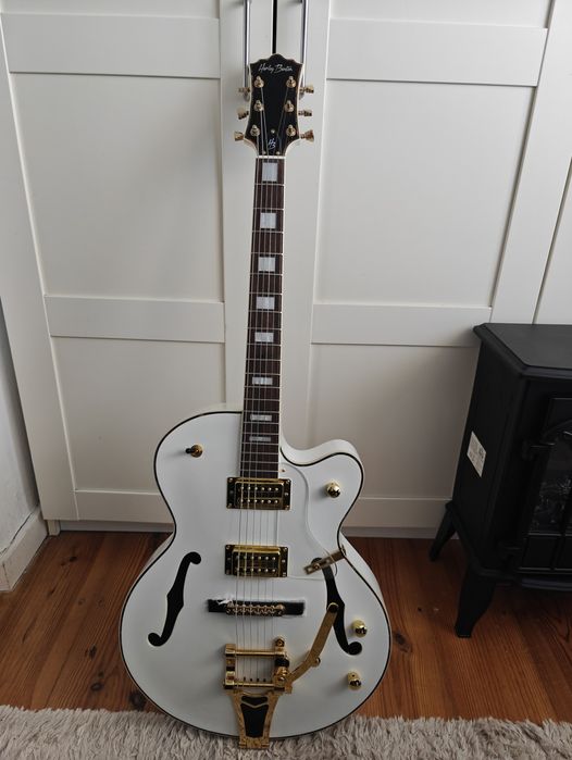 Harley Benton Hollowbody