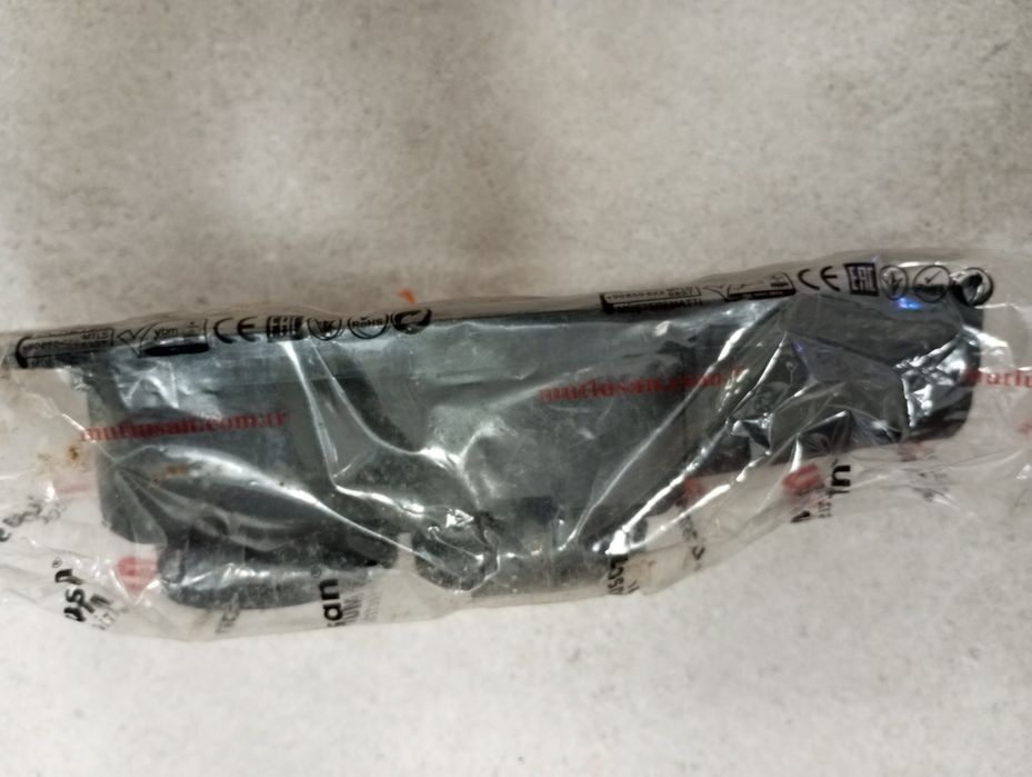 Ножі Леза  канцелярські Топекс .  Олівці