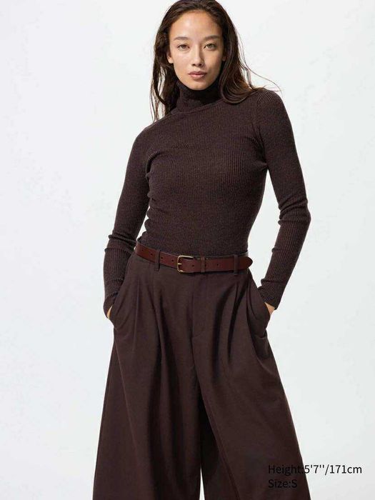 Коричневий гольф  Uniqlo, зі 100% вовни мериноса