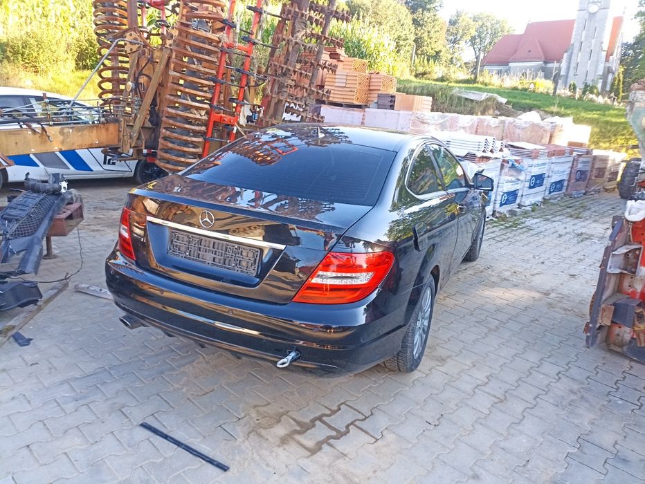wszystkie części  Mercedes 204
