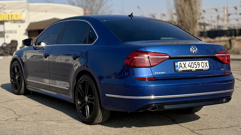 VW Passat R-Line 2016 1.8 AT