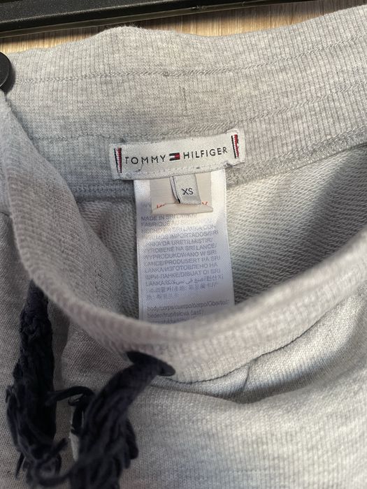 Spodnie dresowe Tommy Hilfiger z lampasami