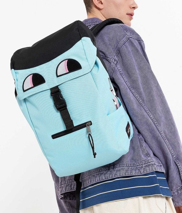 Mochila Eastpak X Jeremyville
Nova e original, esta moc