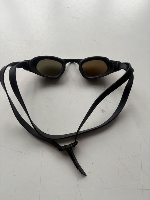 Óculos de natação marca adidas