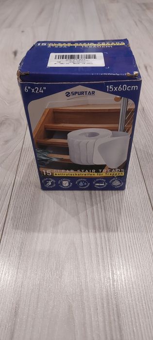 Taśma antypoślizgowa na schody
