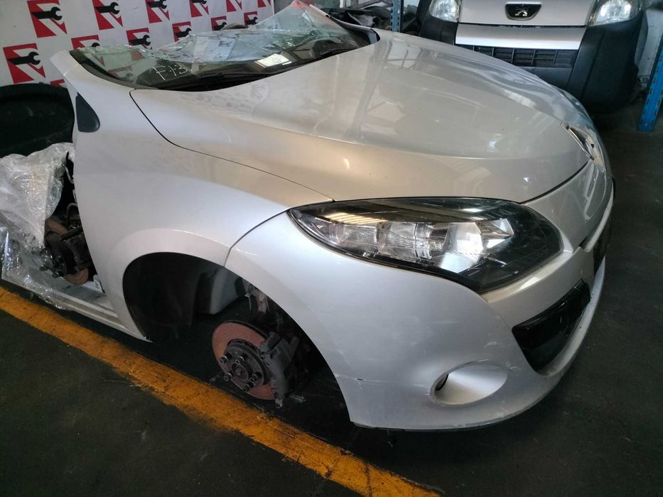 Frente Completa Renault Megane 3 1.5 DCi 2010 #F73
