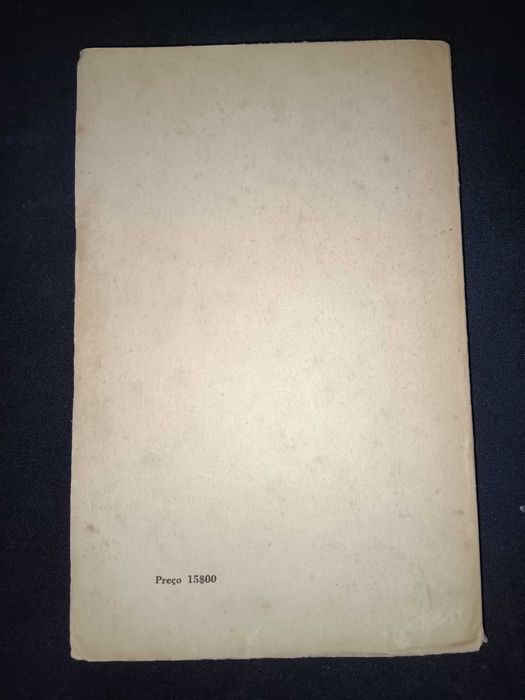 Livro assinado António Eduardo Lobo Vilela Ciencia e Poesia