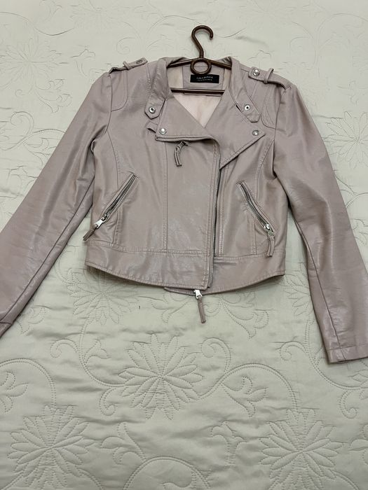 Курточка жіноча , розмір S
