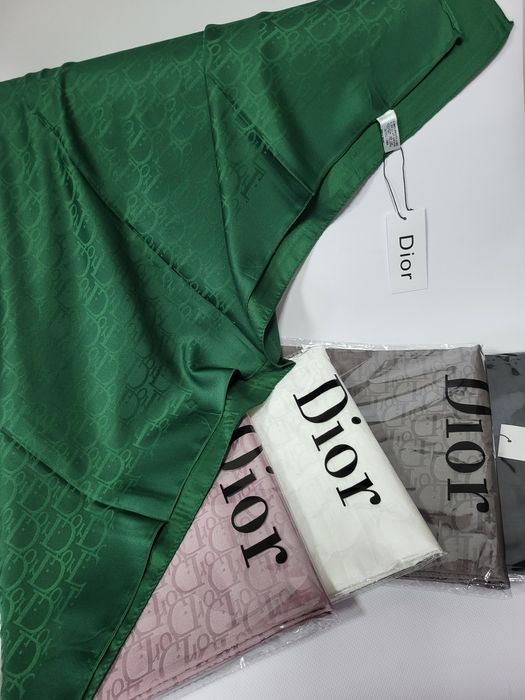 Люксові хустки, нові 
Усі бірки є, якість відмінн