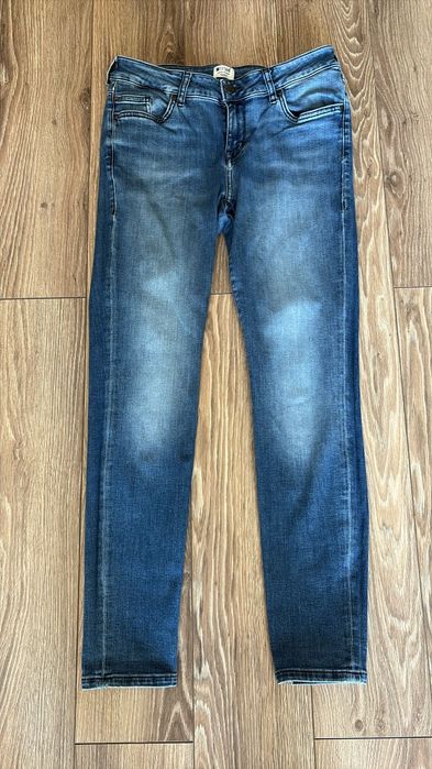 Damskie spodnie Mustang, W30, L30