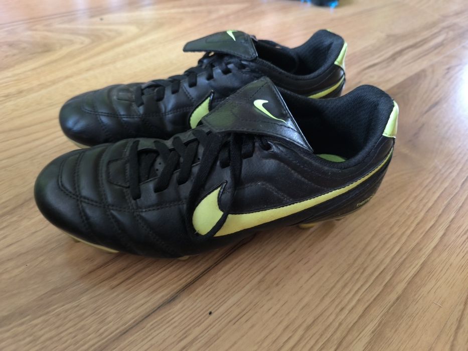 Buty korki rozm 40,5 stan bardzo dobry