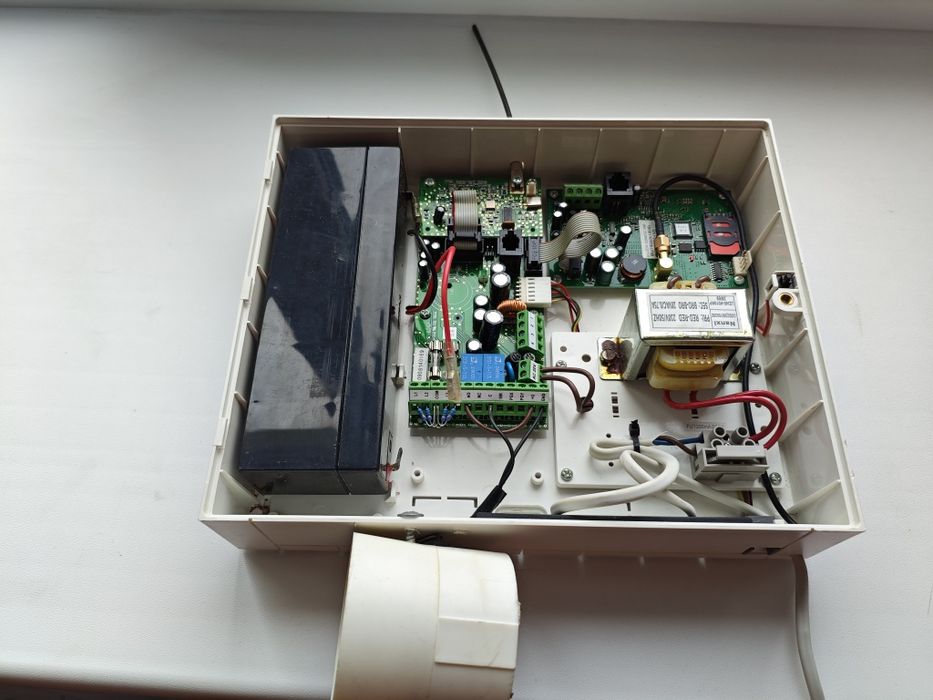 Система охоронної сигналізації " Jablotron JA-63 в комплекті