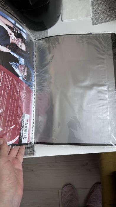 Канцтовари ручки карандаши маркери папір папки скоби скріпки