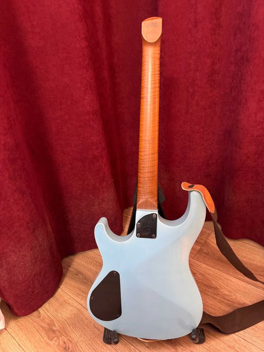 Электpoгитара безголовая Harlеy Веntоn Dullahаn-FT 24 Rоasted Headless