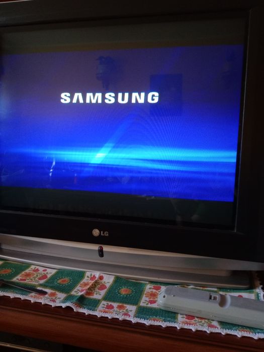 SAMSUNG Dvd, CD c-350 bez pilota
-13%
45,00 zł