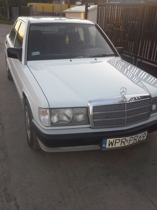 Zabytkowe Auto do Ślubu Warszawa M-20 Bordowa Garbata Wiśniowa