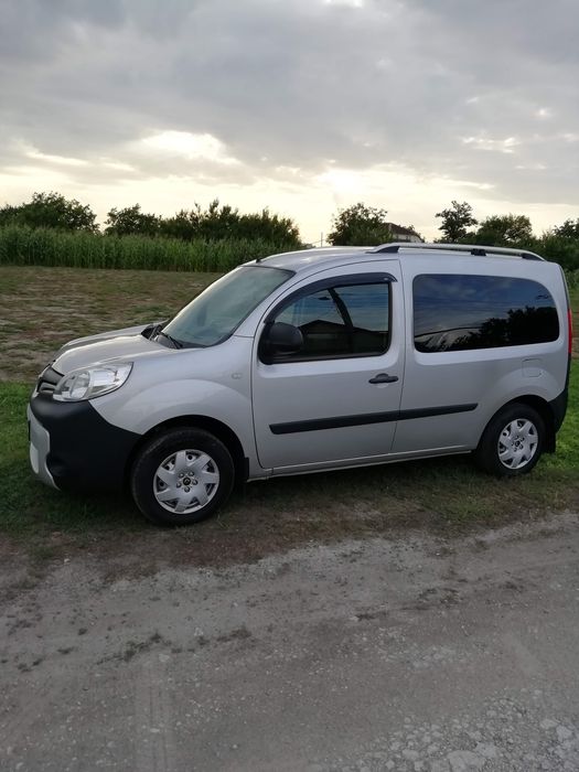 Продам Рено Кенго