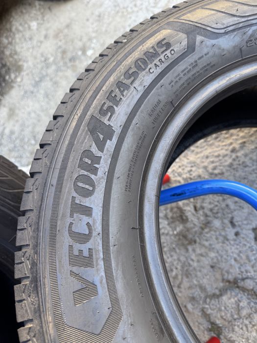 235/65R16C Goodyear Vector 4Seasons Cargo 4шт 2023-2024рік