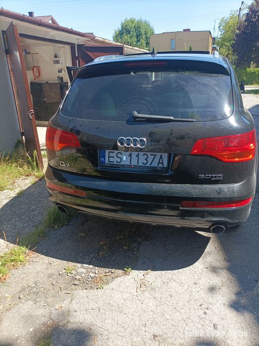 Audi Q7 3.0 tdi S-LINE