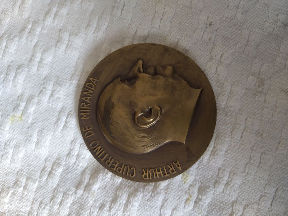 Vários medalhas.426021171234099201