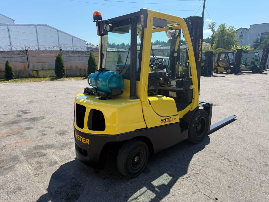 Навантажувач вилковий Hyster H3.0FT Вагонник