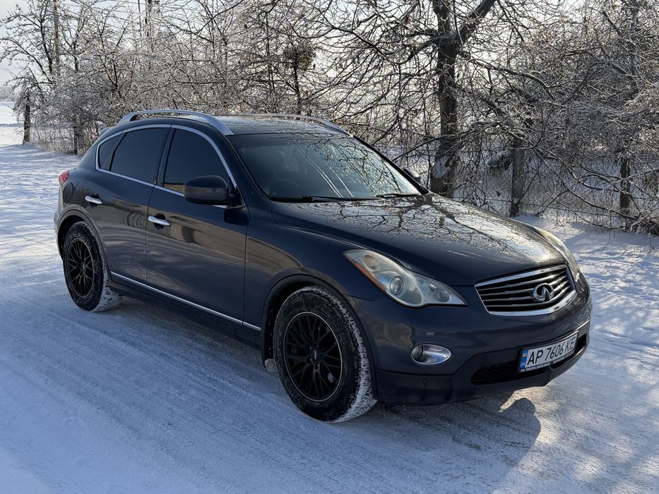 Продам Infinity EX35 AWD газ/бензин  максимальна ідеальний стан!