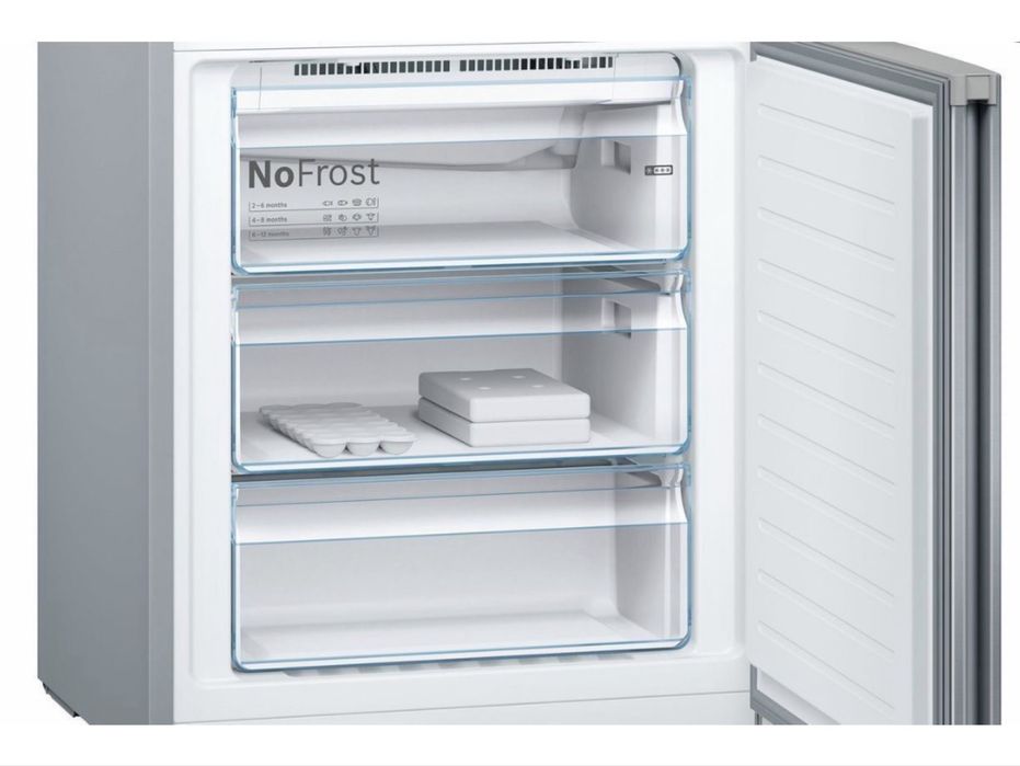 Холодильник Bosch KGN49LB30U