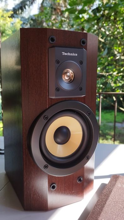 Mini wieża technics se-hd550