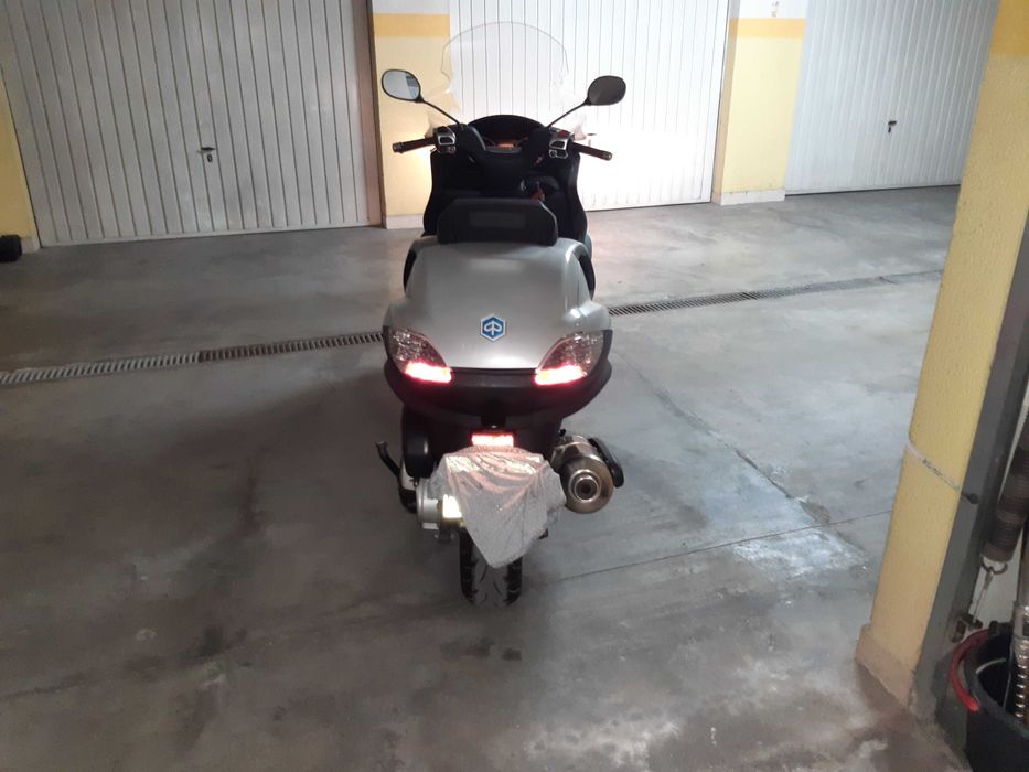Piaggio MP3 400 de 2008 com 29900 Km