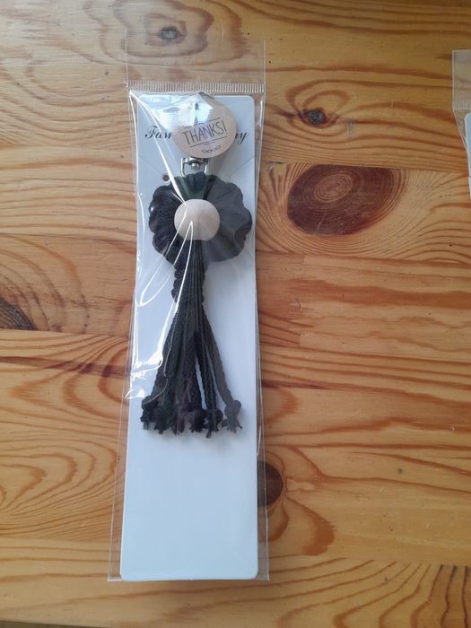 Breloczek, brelok, zawieszka makrama handmade - kwiatek