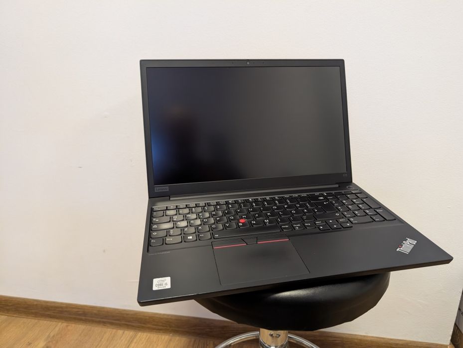 Laptop Lenovo ThinkPad E15 i5-10210U/16Gb/512Gb