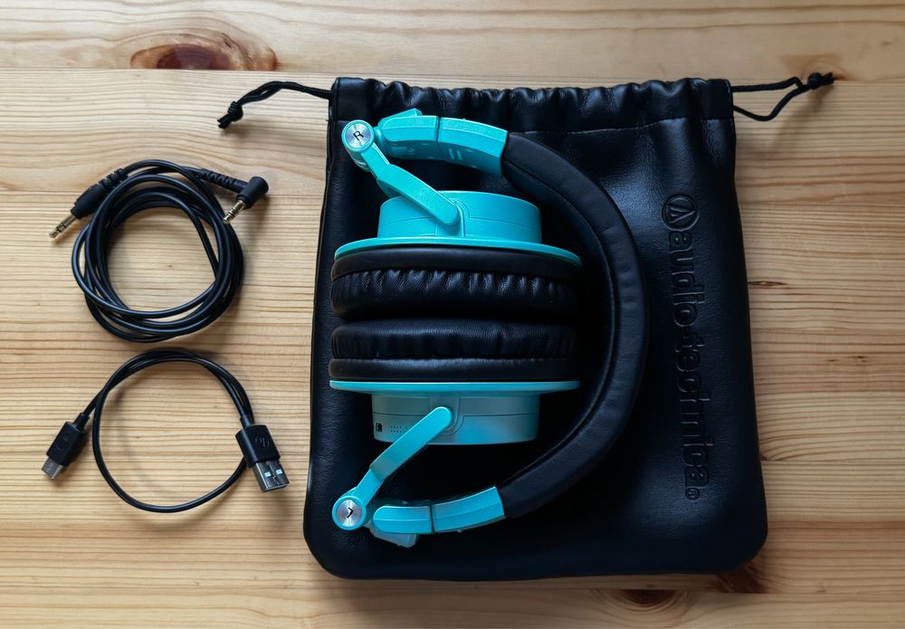 Навушники бездротові повнорозмірні Audio-Technica ATH-M50xBT2 бірюзові