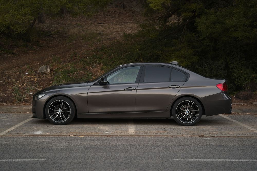 BMW 320d Pack M (F30) — 2014 — Caixa Automática