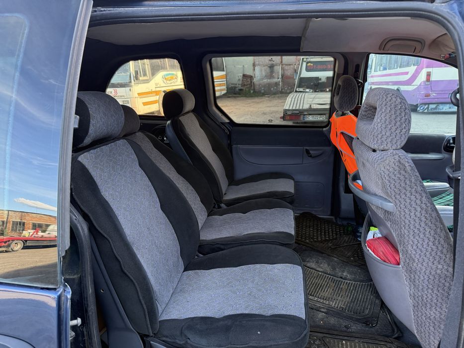 Doodge caravan/ Chrysler voyager