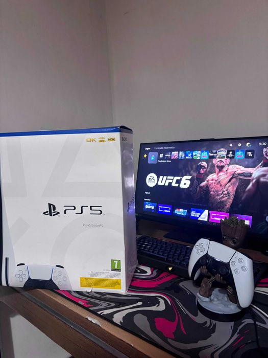 PlayStation 5 (PS5) Fat com Leitor