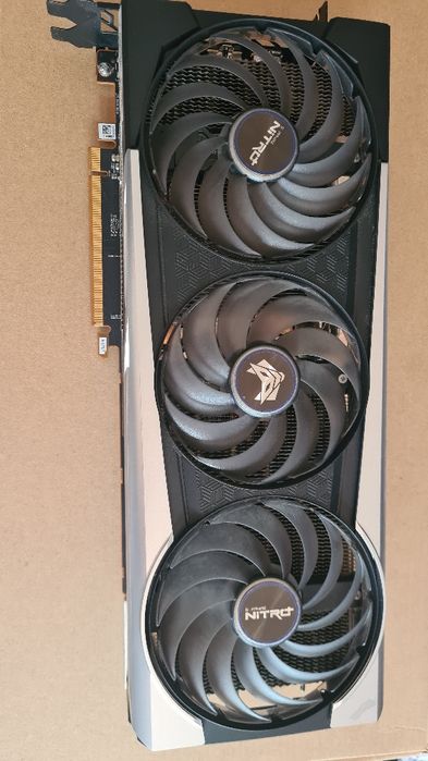 Saffire AMD Radeon RX 6800 XT NITRO+ 16 GB
