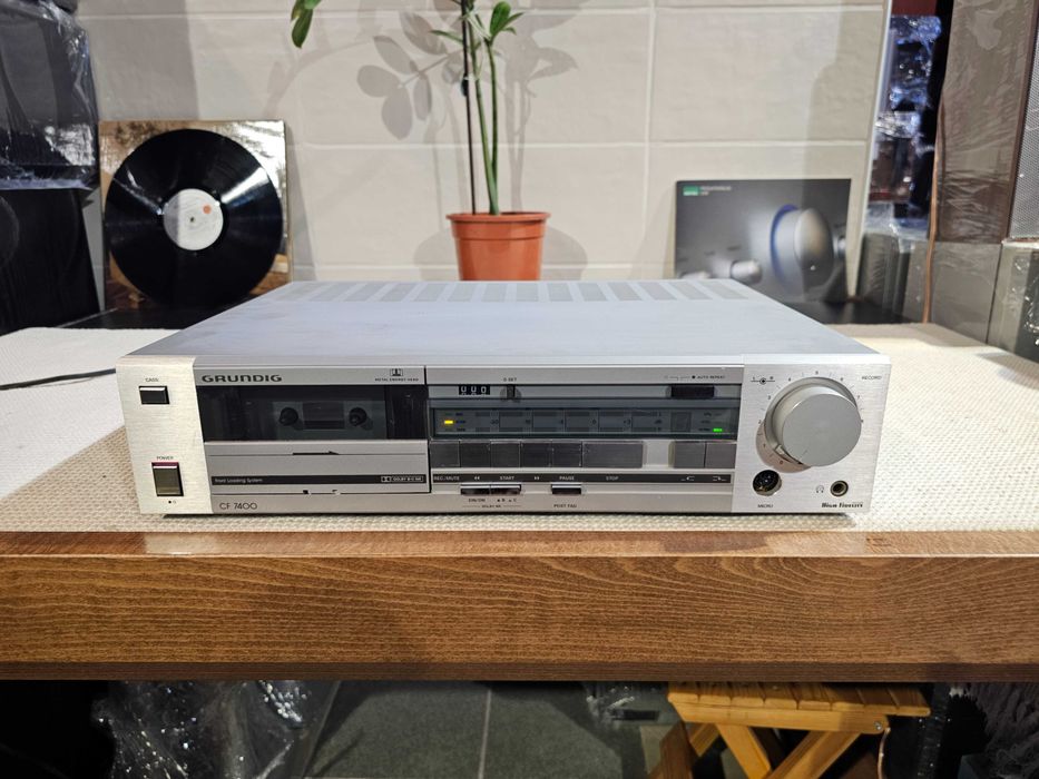 Касетна дека Grundig CF 7400