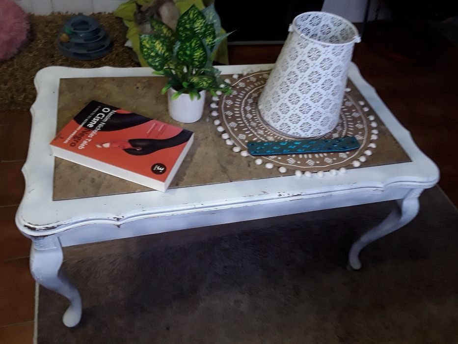 Mesa de centro madeira e pedra