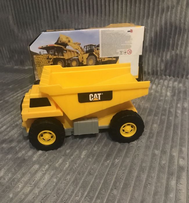 Іграшка САТ самосвал 15 см. З коробкою.